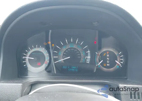 2010 Mercury Milan Premier z USA, uszkodzony, nr VIN 3MEHM0CG4AR618731